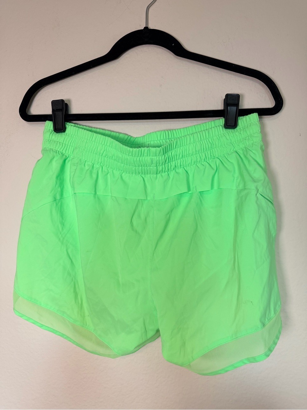 Athleta Mesh Racer Run Shorts 4” Neon Green Lined Medium - Picture 5 of 9
